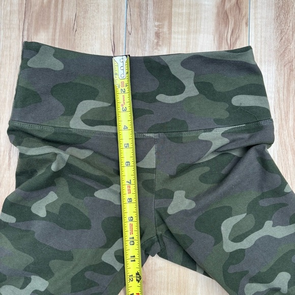Suave Tummy Control Camo Leggings Size Petite Small - Picture 4 of 6